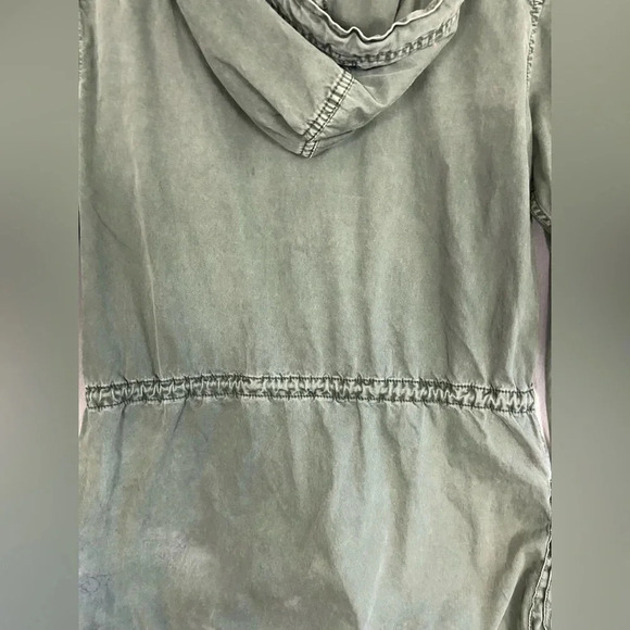 Talula  Aritzia Trooper Anorak Army Cargo lightweight hooded jacket Sz Xs - Picture 5 of 14